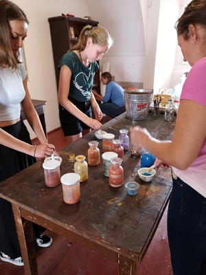 Doprovodný program pro účastníky kurzů v klášterním skriptoriu