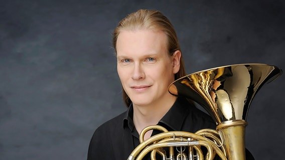 Jens Plücker DE